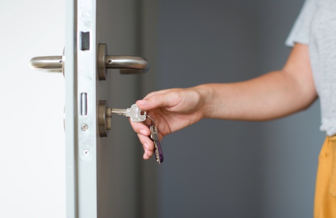 How Does a uPVC Door Lock Work?